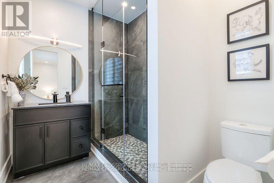 696 Hillview Crescent, Pickering, Ontario  L1W 2R7 - Photo 27 - E12132500