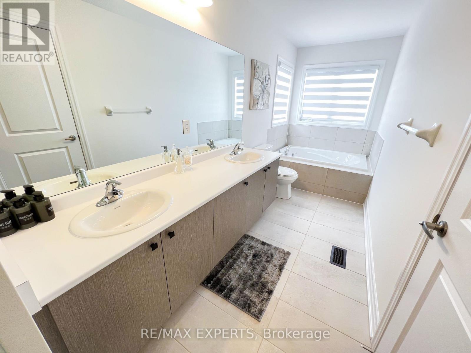 9256 Griffon Street, Niagara Falls, Ontario  L2G 3R6 - Photo 28 - X12132038