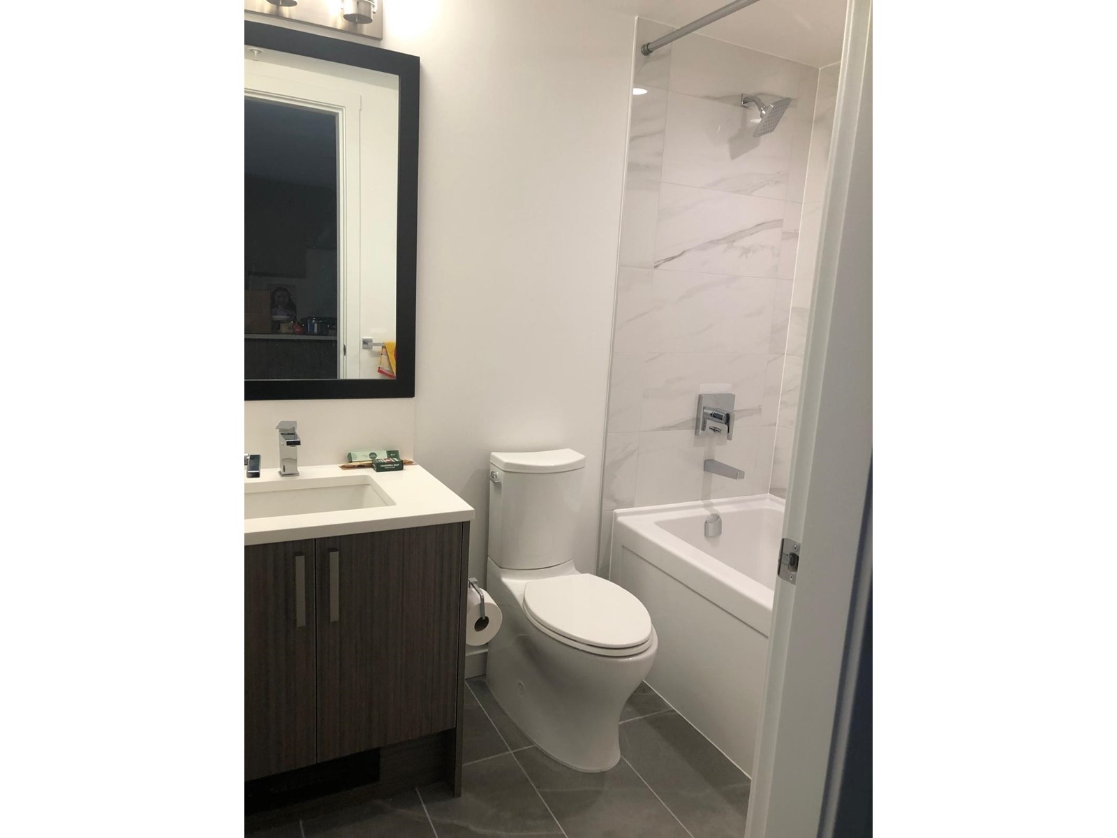 Th4 13350 Central Avenue, Surrey, British Columbia  V3T 0S1 - Photo 7 - R2987480