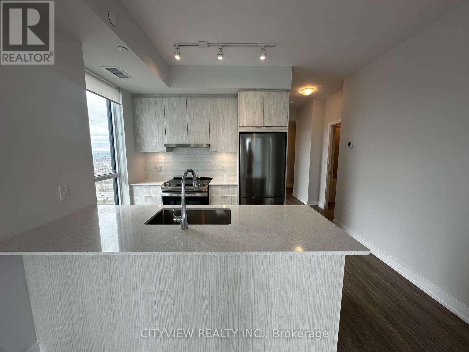 3406 - 430 Square One Drive, Mississauga, Ontario  L5B 0L6 - Photo 3 - W12132510