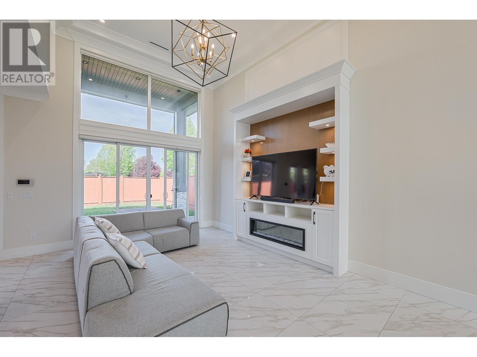 8511 Sierpina Drive, Richmond, British Columbia  V7A 4M8 - Photo 10 - R2999392