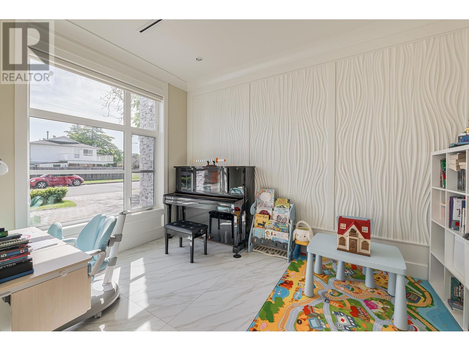 8511 Sierpina Drive, Richmond, British Columbia  V7A 4M8 - Photo 6 - R2999392