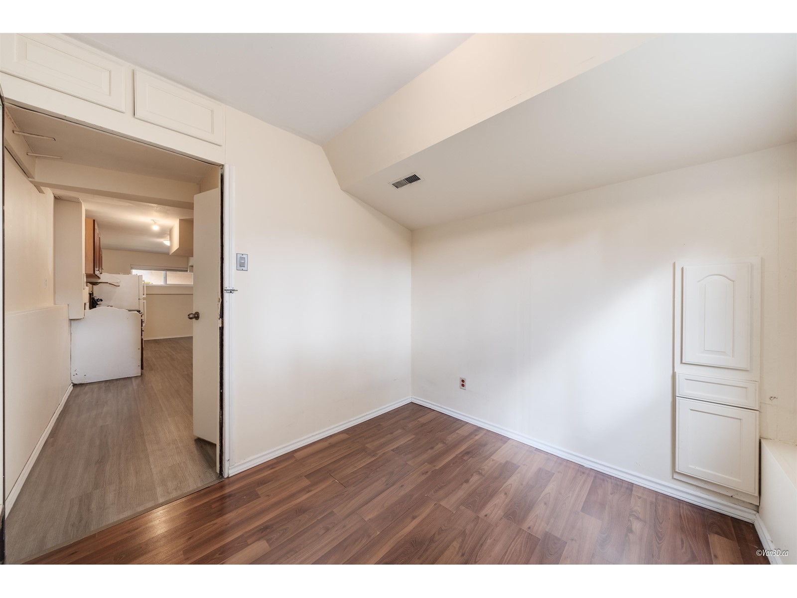 9687 131 Street, Surrey, British Columbia  V3T 3P4 - Photo 16 - R3000147