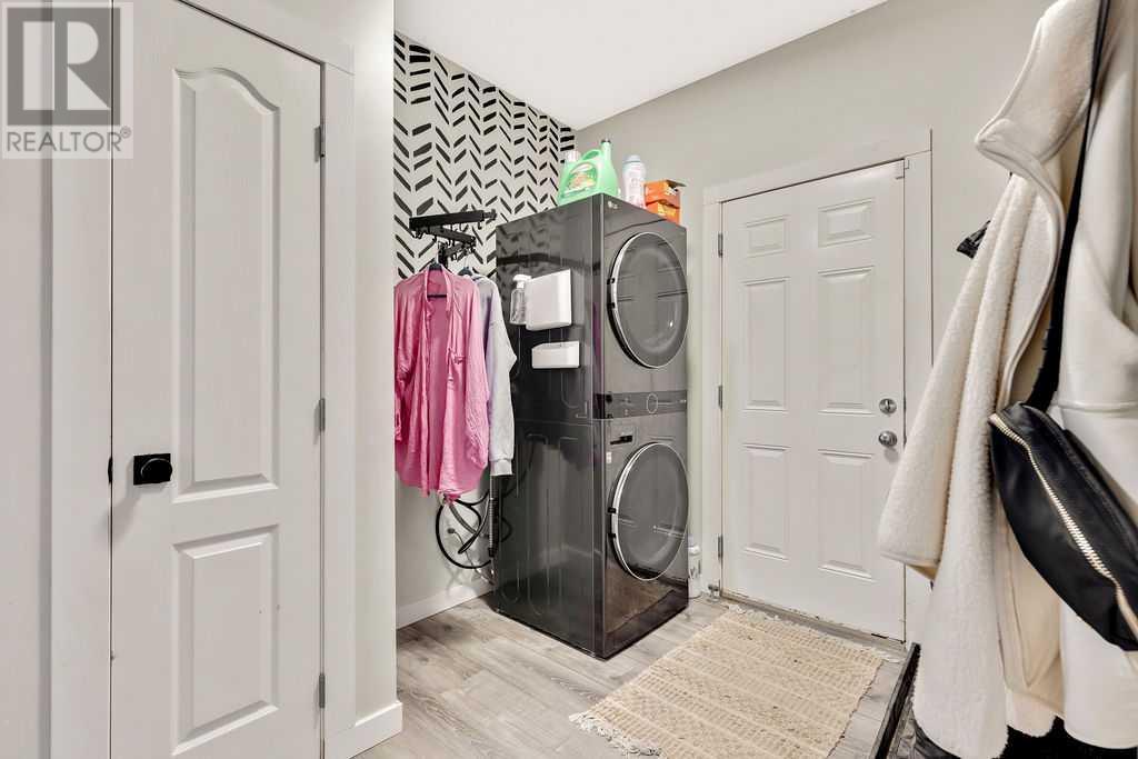 2427 Kingsland View Se, Airdrie, Alberta  T4A 0A5 - Photo 14 - A2212372