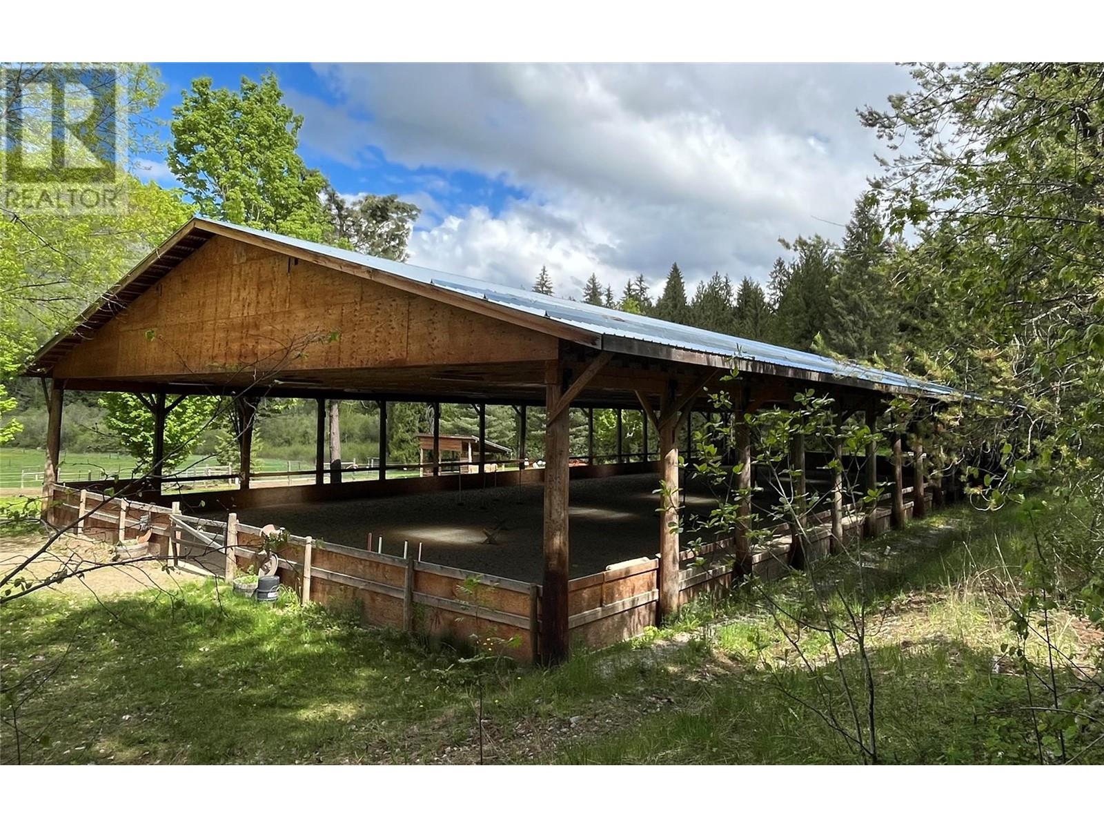 3371 Highway 3b Highway, Fruitvale, British Columbia  V0G 1L1 - Photo 62 - 10345823