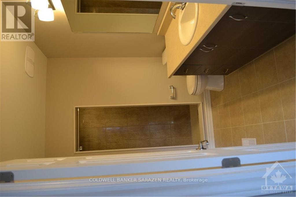 139 Santolina Street, Ottawa, Ontario  K2S 0W8 - Photo 8 - X12132531