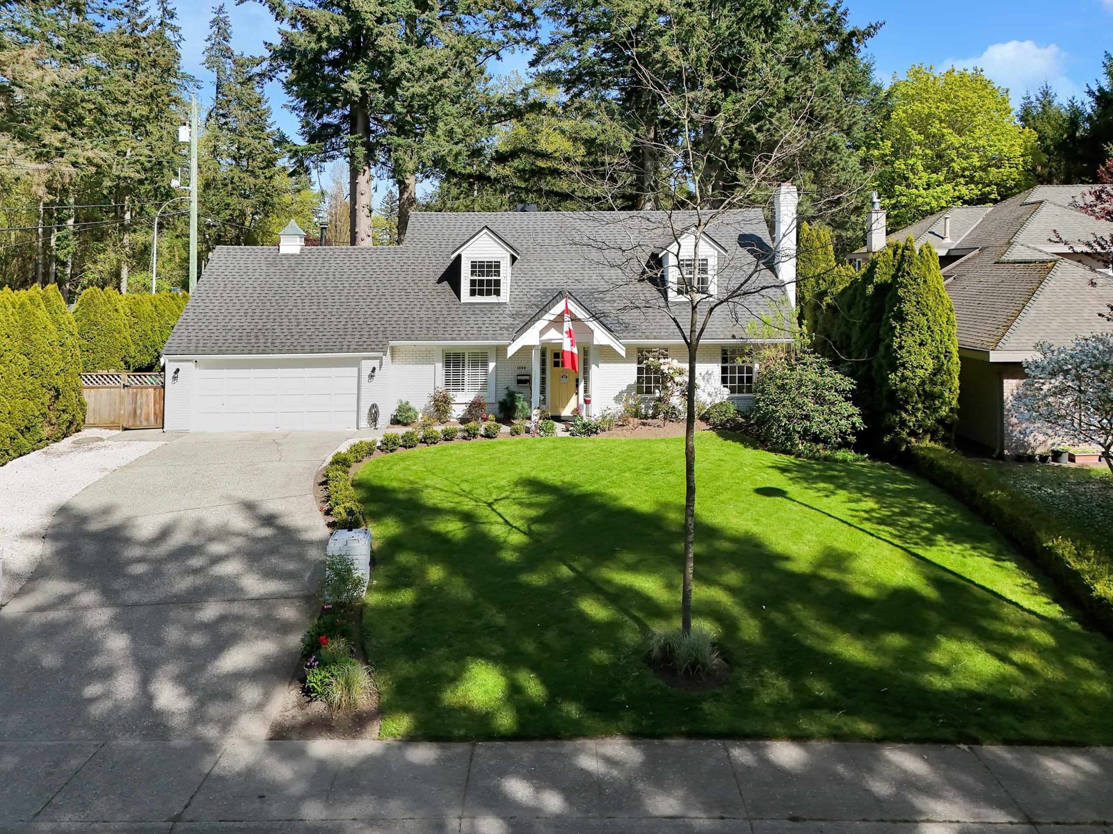 1990 134 Street, Surrey, British Columbia  V3S 0W2 - Photo 2 - R2994174
