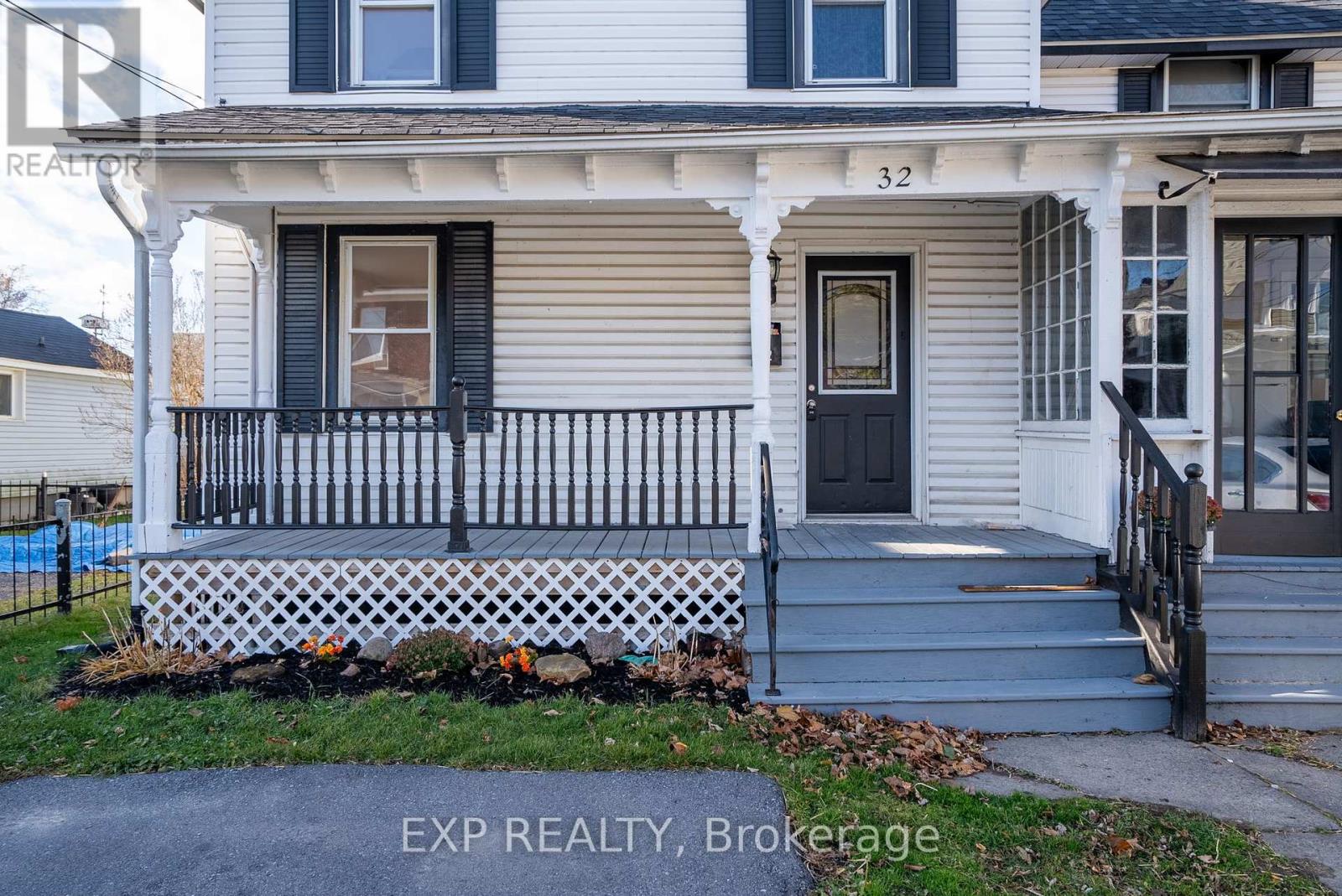 Property at 32-34 GLOUCESTER STREET N image 3