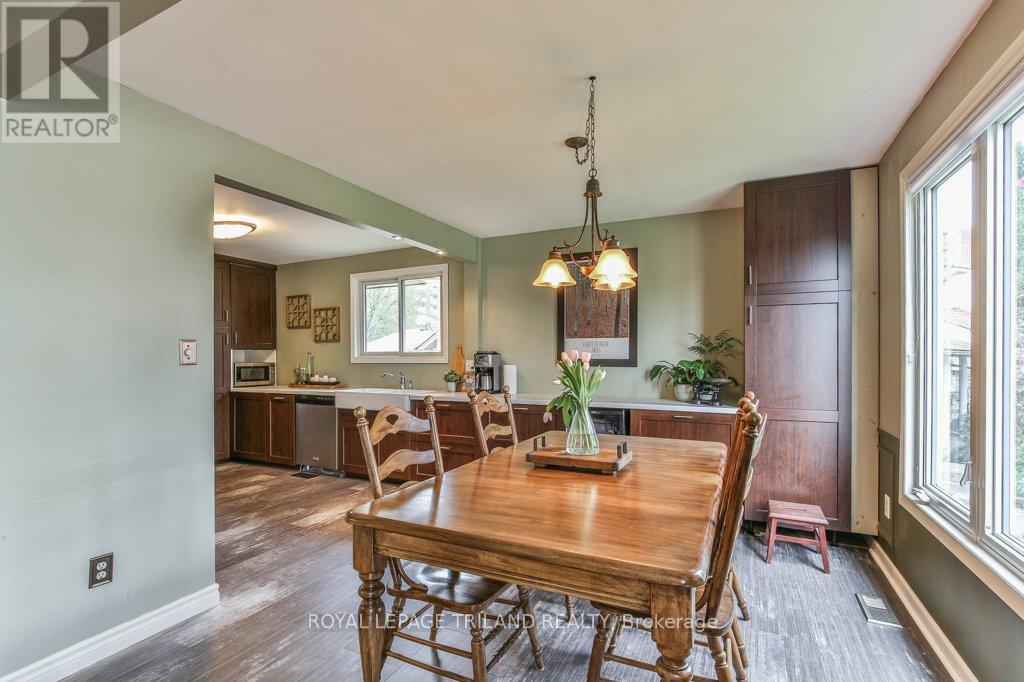 41 Fox Mill Court, London South, Ontario  N6J 2B7 - Photo 10 - X12132570