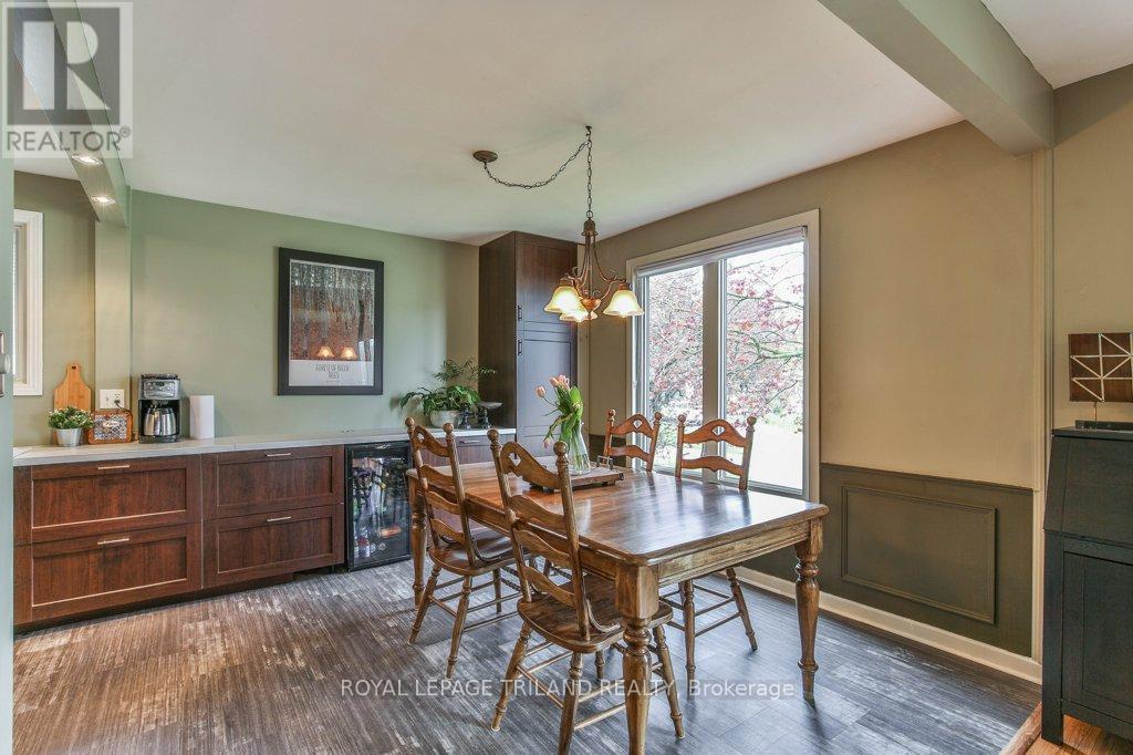 41 Fox Mill Court, London South, Ontario  N6J 2B7 - Photo 11 - X12132570