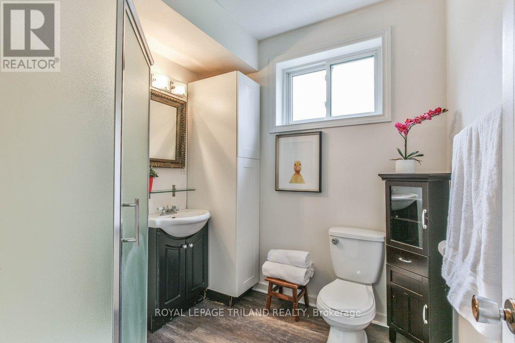 41 Fox Mill Court, London South, Ontario  N6J 2B7 - Photo 36 - X12132570