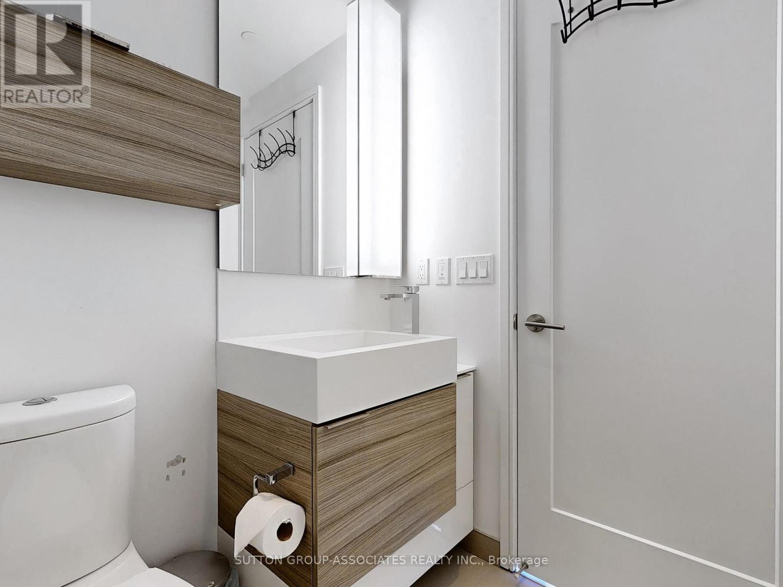 3904 - 88 Scott Street, Toronto, Ontario  M5E 0A9 - Photo 14 - C12132542
