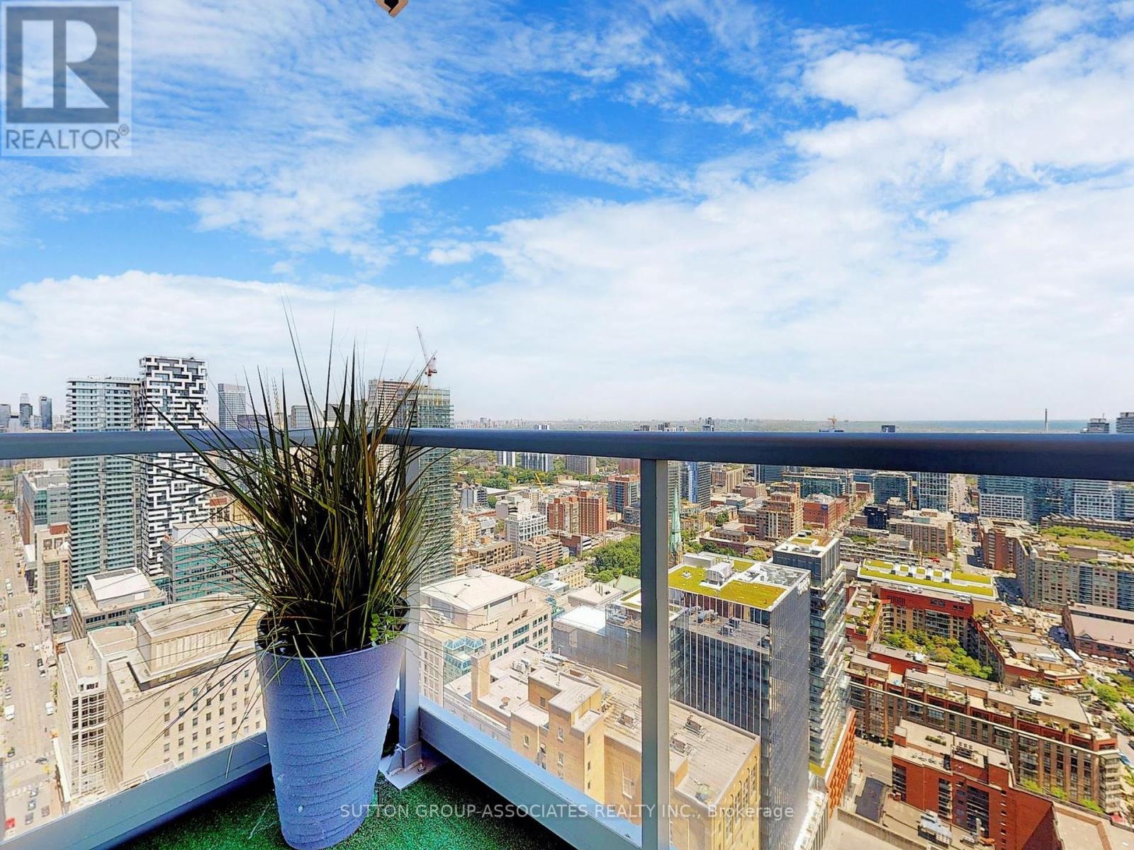 3904 - 88 Scott Street, Toronto, Ontario  M5E 0A9 - Photo 23 - C12132542
