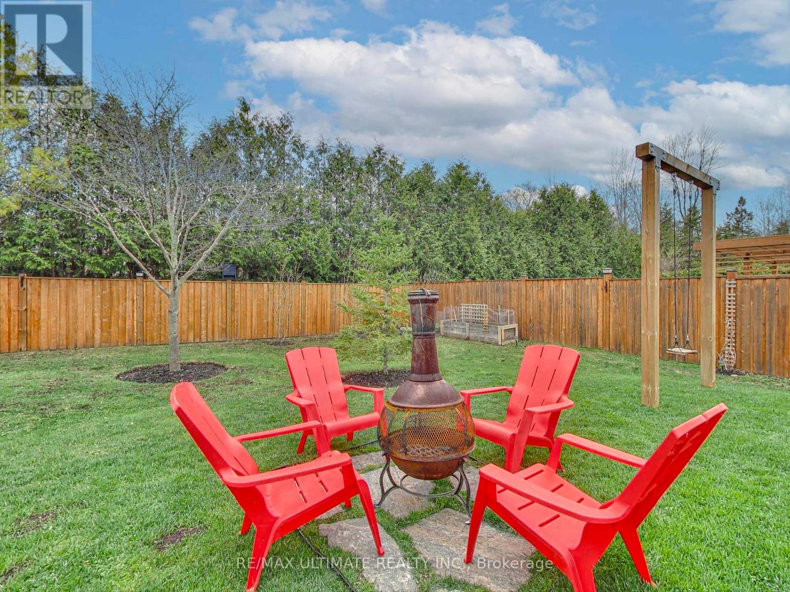 121 Lily Drive, Wasaga Beach, Ontario  L9Z 2Z2 - Photo 44 - S12132560
