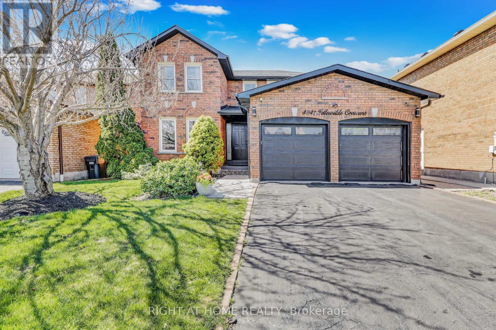 Property at 4341 IDLEWILDE CRESCENT image 1