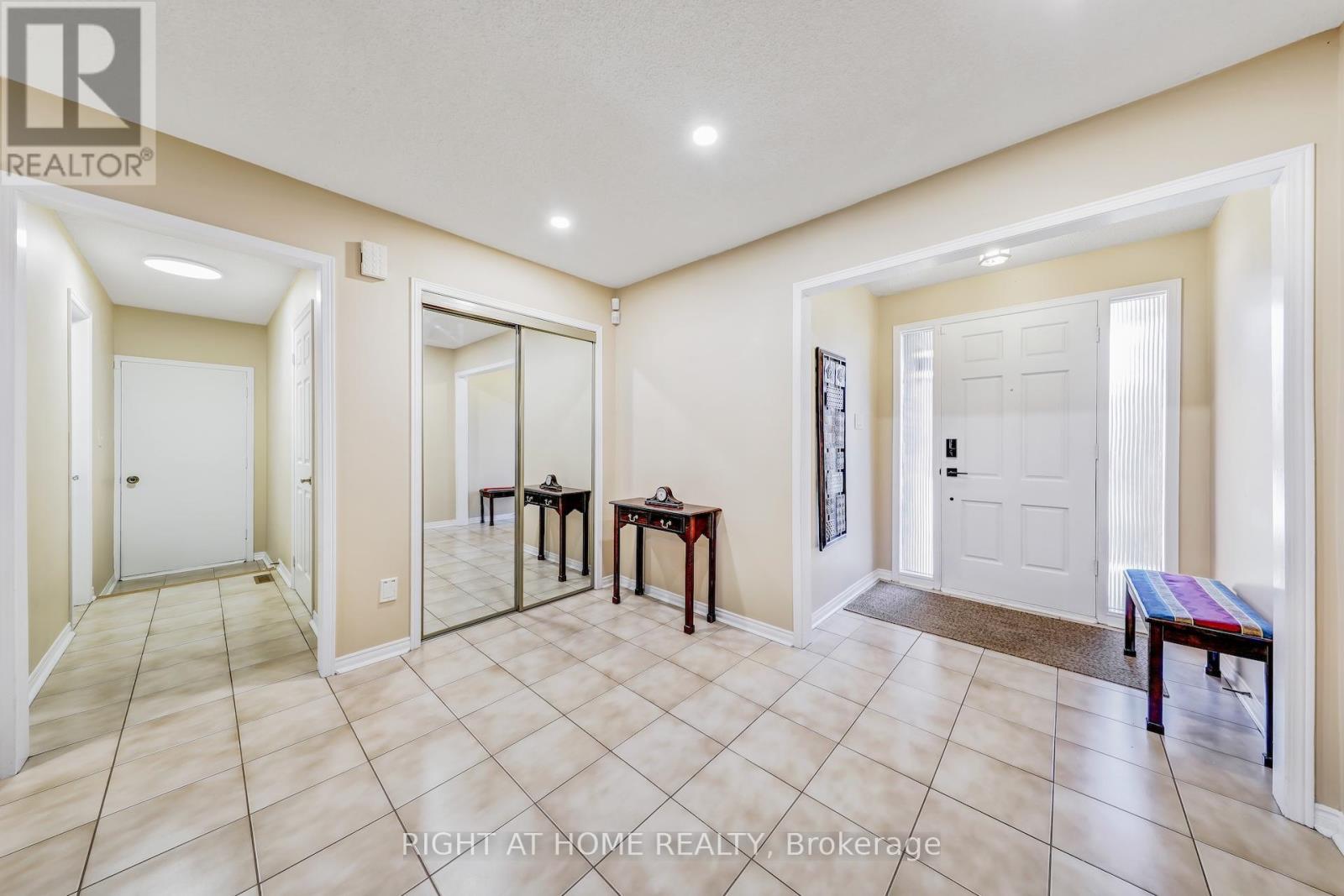 Property at 4341 IDLEWILDE CRESCENT image 5