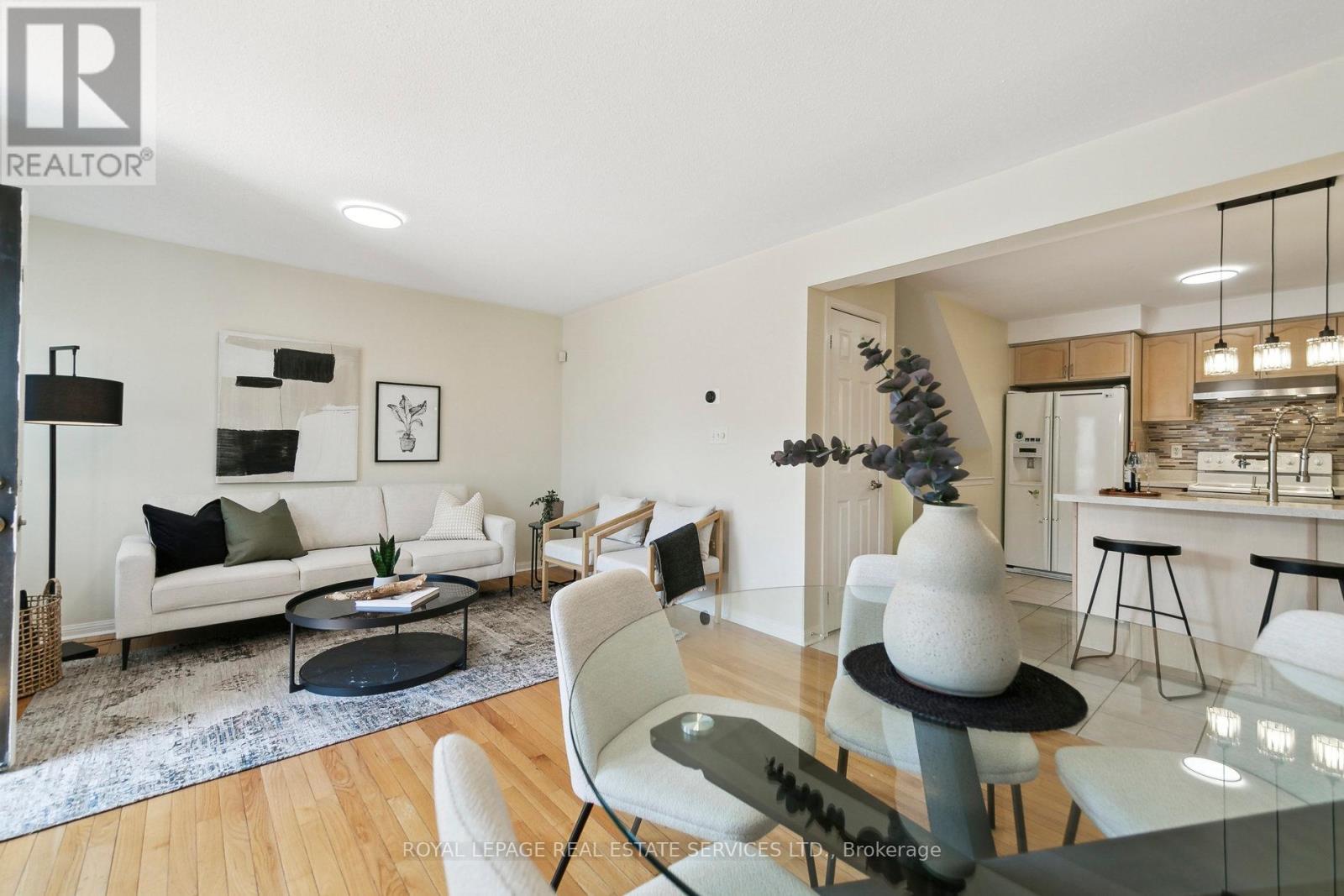 3033 Drumloch Avenue, Oakville, Ontario  L6M 5H9 - Photo 26 - W12132546