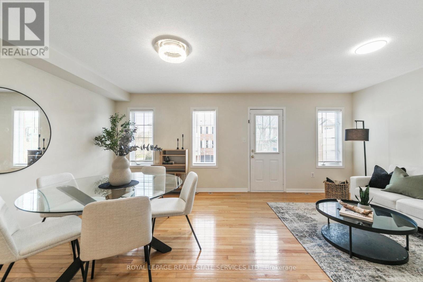 3033 Drumloch Avenue, Oakville, Ontario  L6M 5H9 - Photo 27 - W12132546
