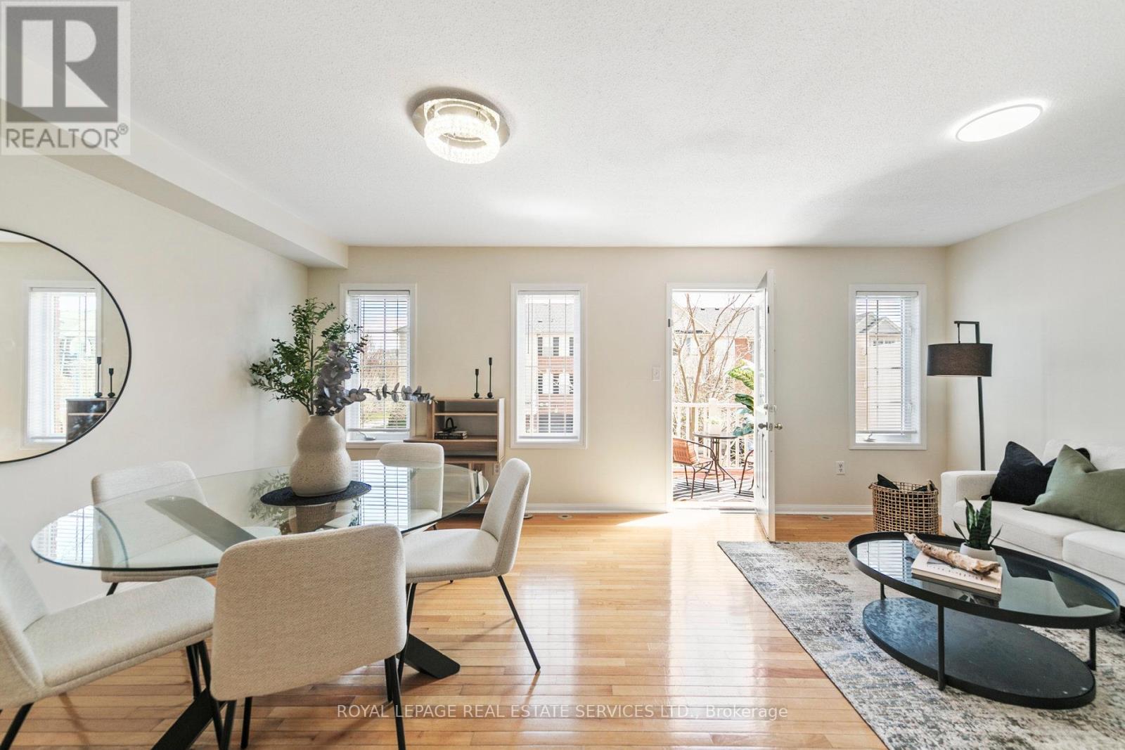 3033 Drumloch Avenue, Oakville, Ontario  L6M 5H9 - Photo 28 - W12132546