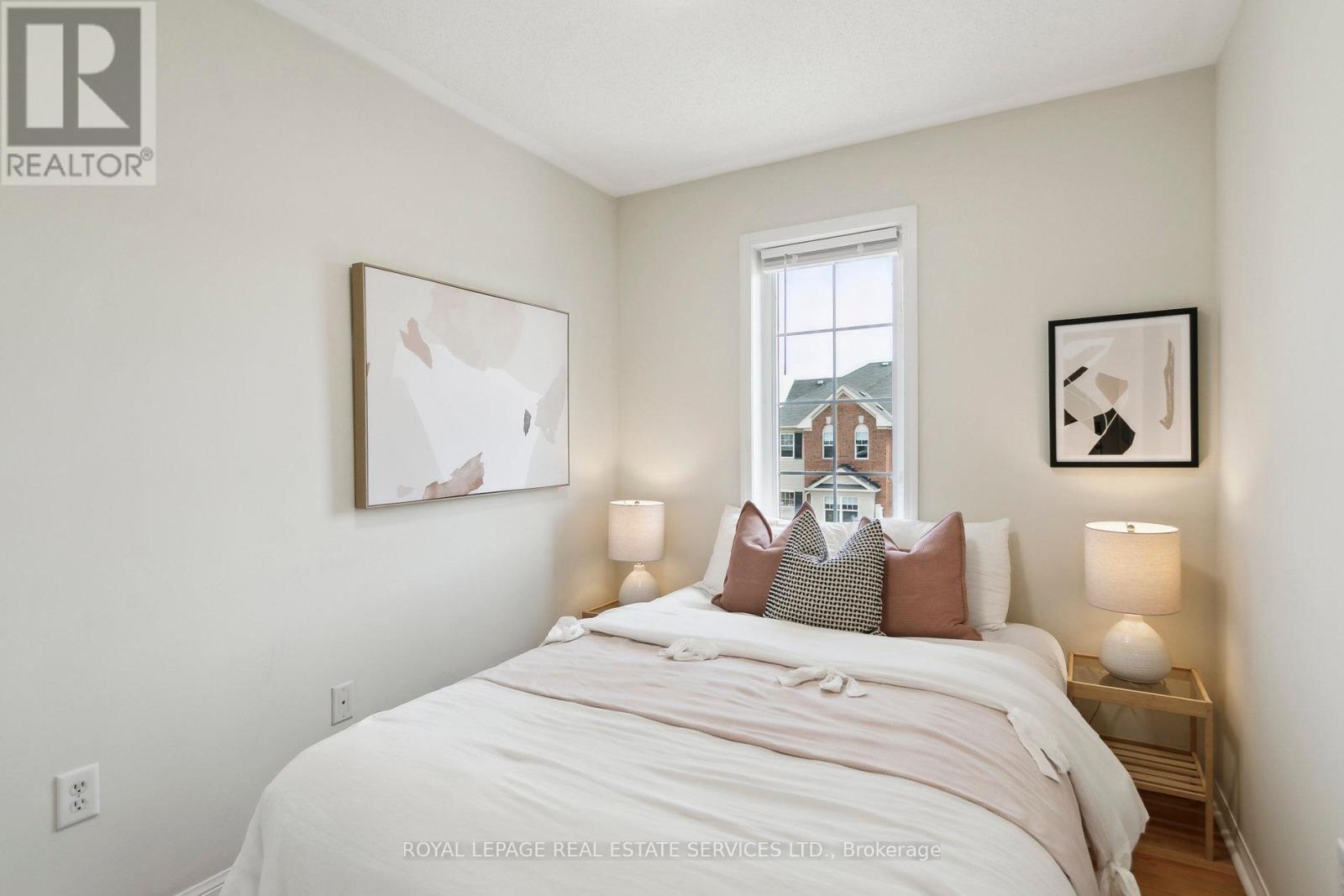 3033 Drumloch Avenue, Oakville, Ontario  L6M 5H9 - Photo 32 - W12132546