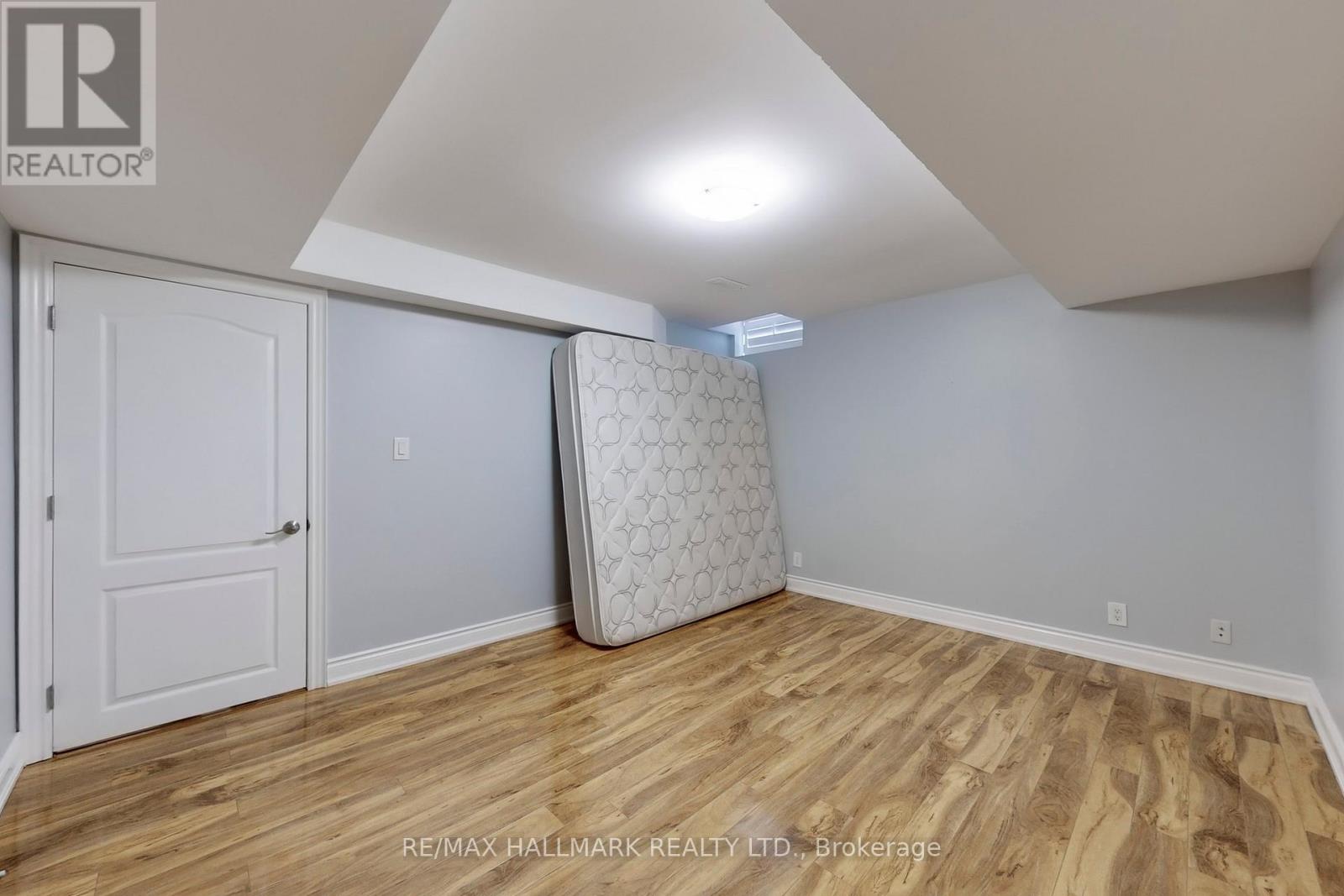 3822 Mcdowell Drive, Mississauga, Ontario  L5M 6P5 - Photo 25 - W12132557
