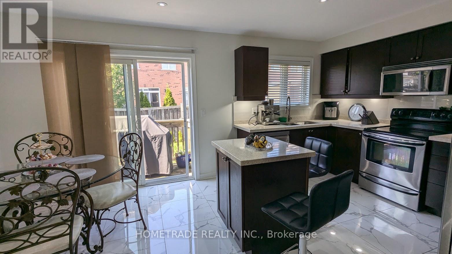 4861 Verdi Street, Burlington, Ontario  L7M 0H4 - Photo 6 - W12132574