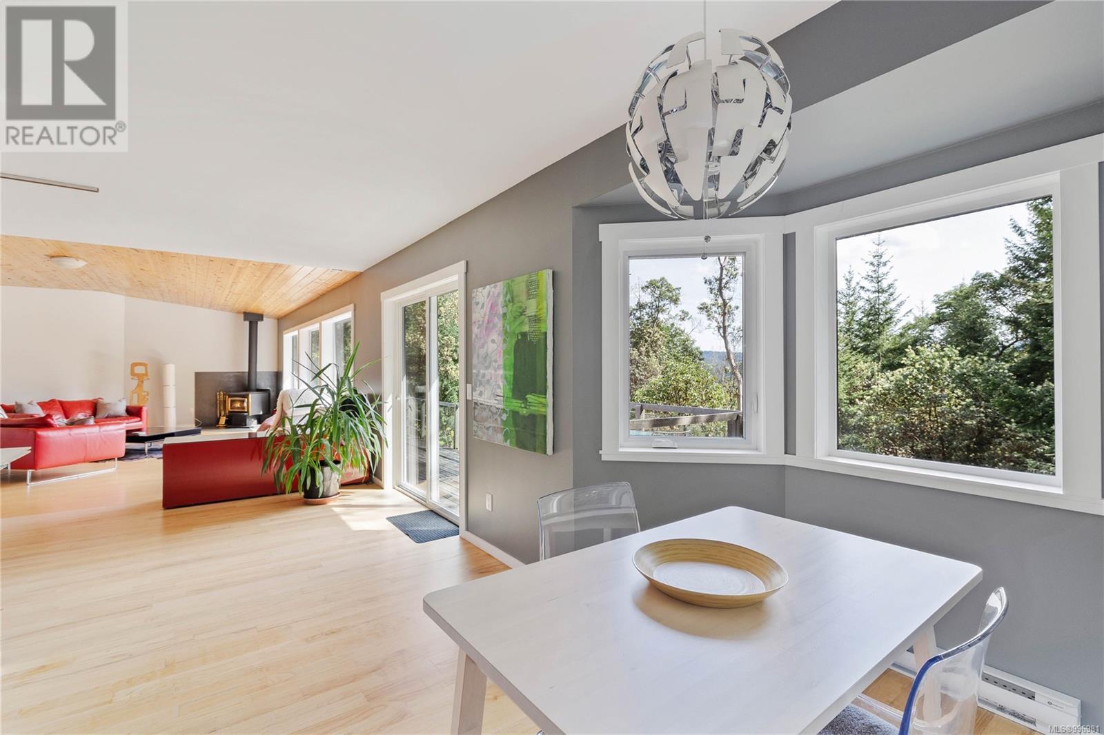 260 Old Divide Rd, Salt Spring, British Columbia  V8K 2G7 - Photo 10 - 996981