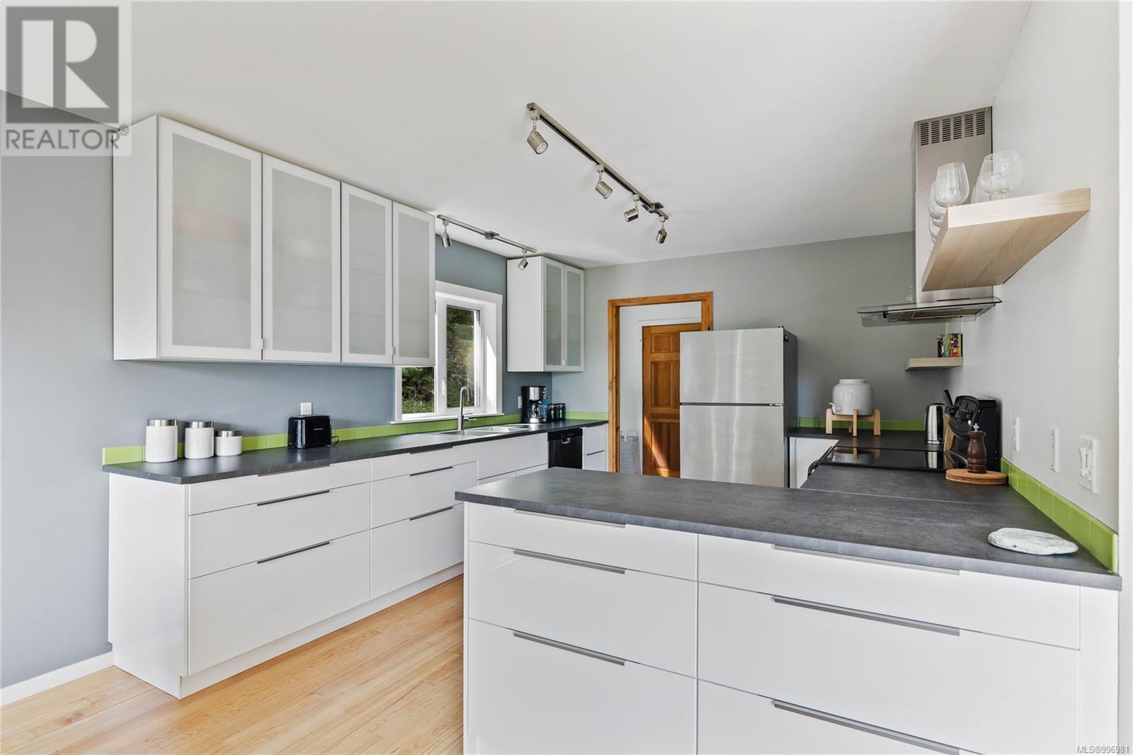 260 Old Divide Rd, Salt Spring, British Columbia  V8K 2G7 - Photo 16 - 996981