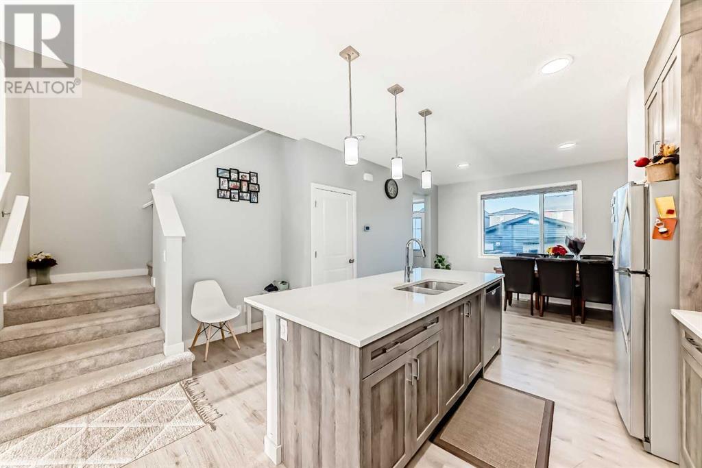 144 Savanna Passage Ne, Calgary, Alberta  T3J 2J7 - Photo 7 - A2214581
