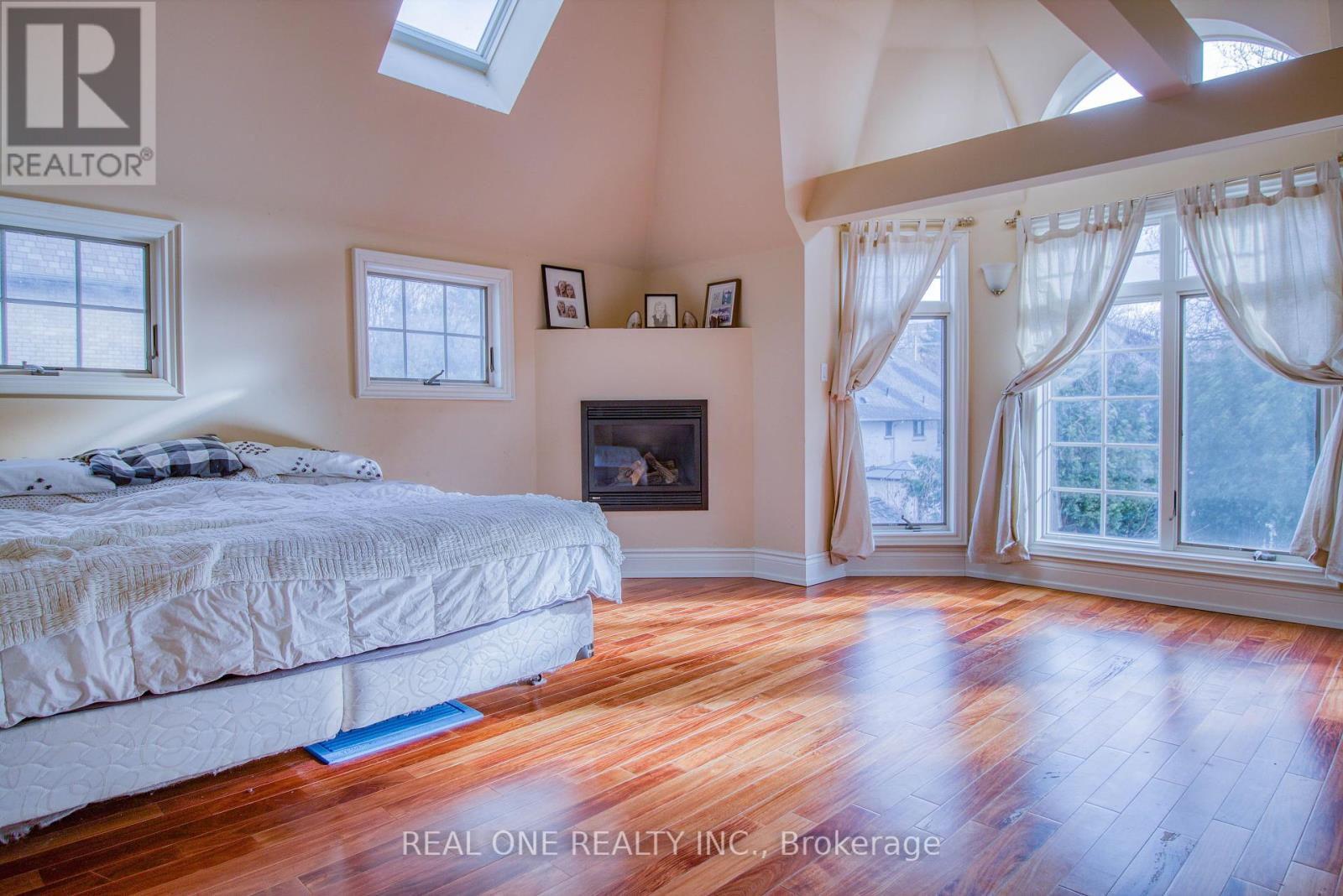129 Imperial Street, Toronto, Ontario  M5P 1C7 - Photo 13 - C12132593