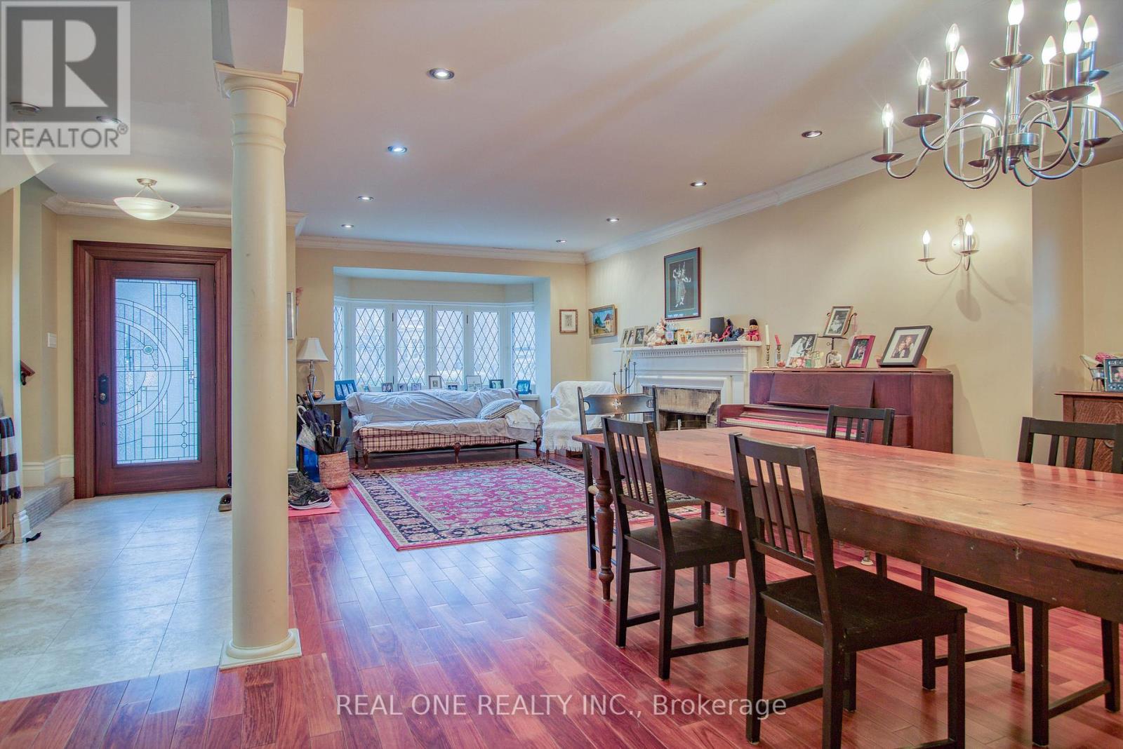 Property at 129 IMPERIAL STREET image 4