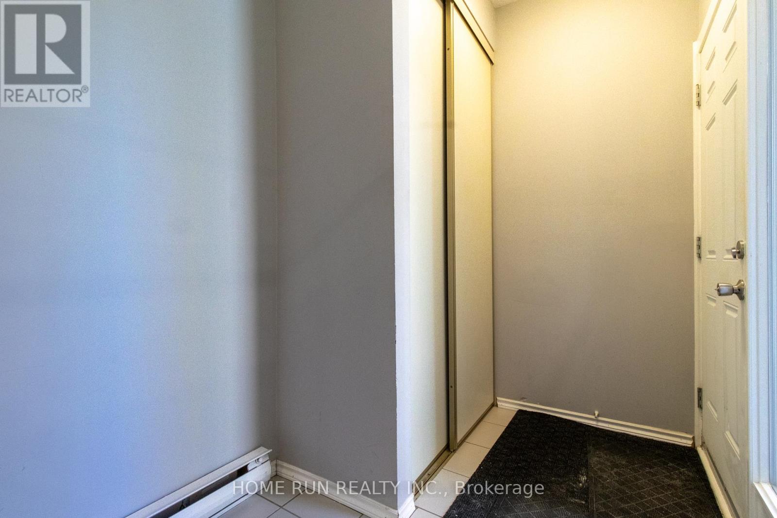 Property at 22 - 2610 DRAPER AVENUE image 3
