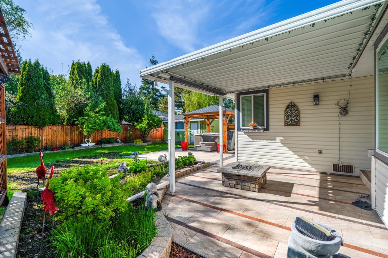 Property at 6059 187 STREET image 2
