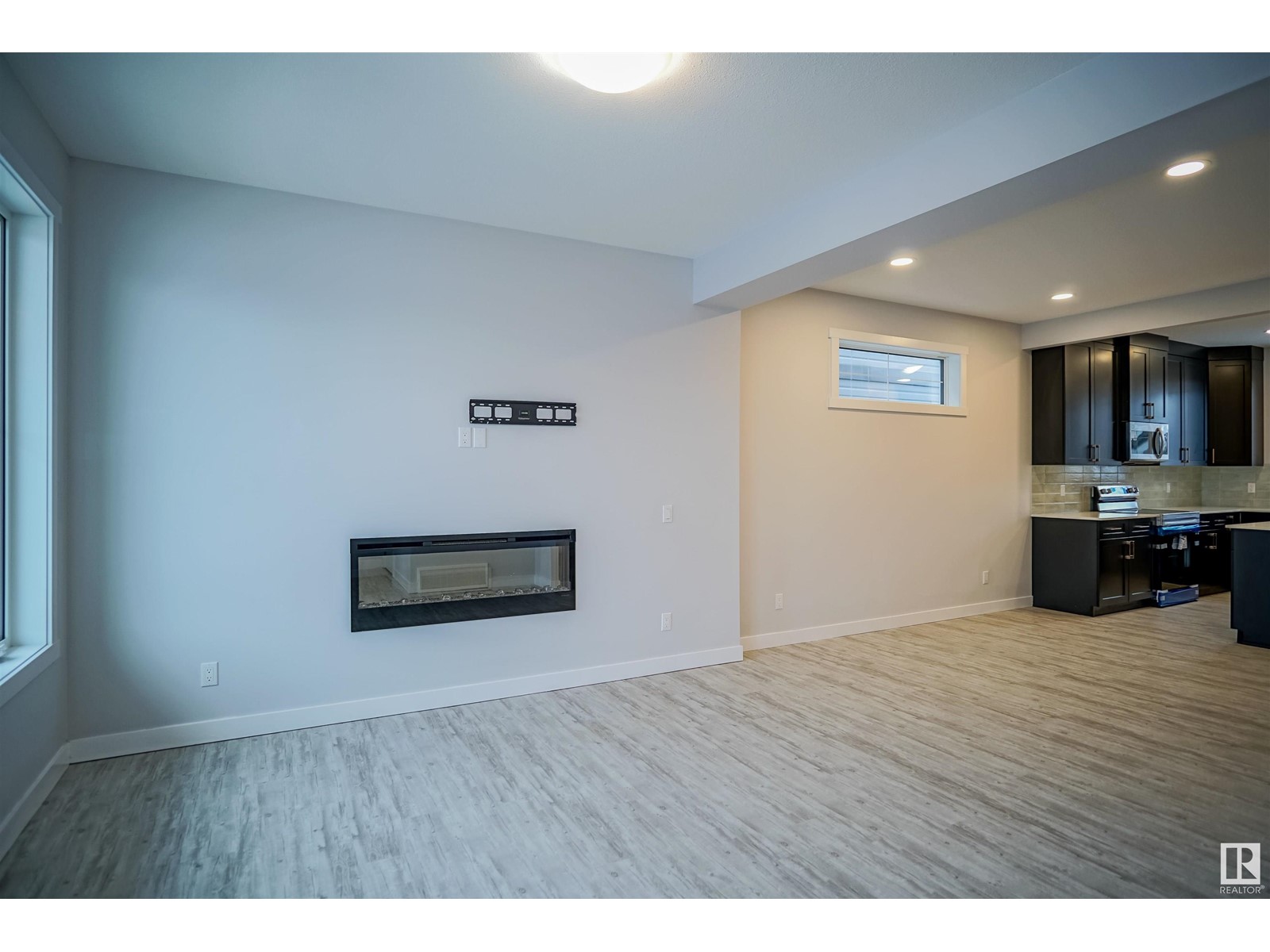 5318 Godson Pt Nw, Edmonton, Alberta  T5T 6M9 - Photo 9 - E4435065