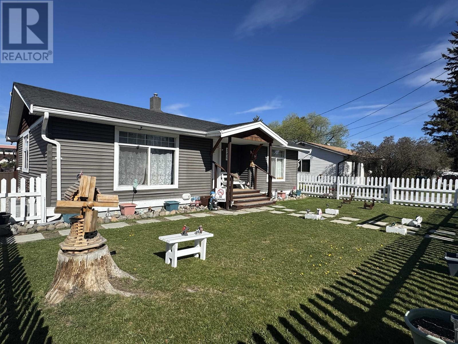 Property at 360 CEDAR AVENUE image 2