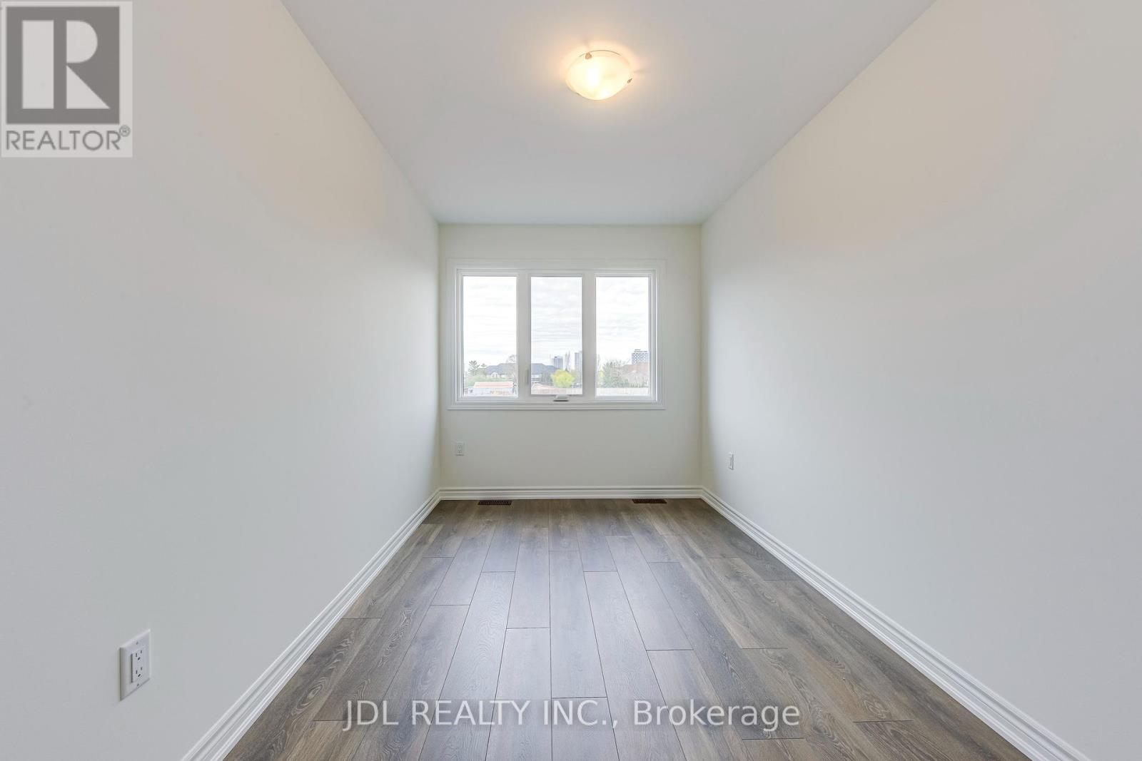 3036 Robert Lamb Boulevard, Oakville, Ontario  L6H 7H5 - Photo 25 - W12132597