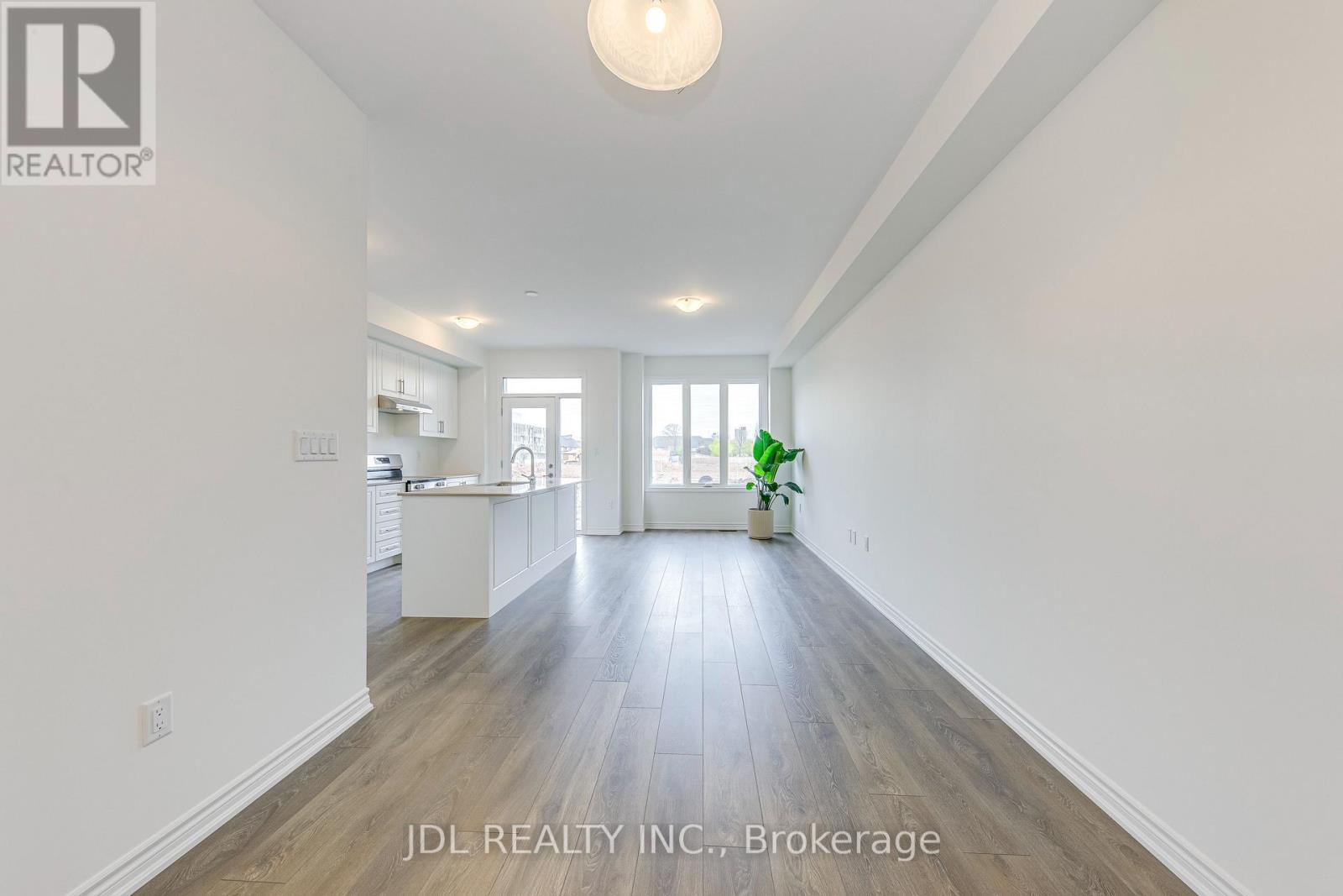 3036 Robert Lamb Boulevard, Oakville, Ontario  L6H 7H5 - Photo 5 - W12132597
