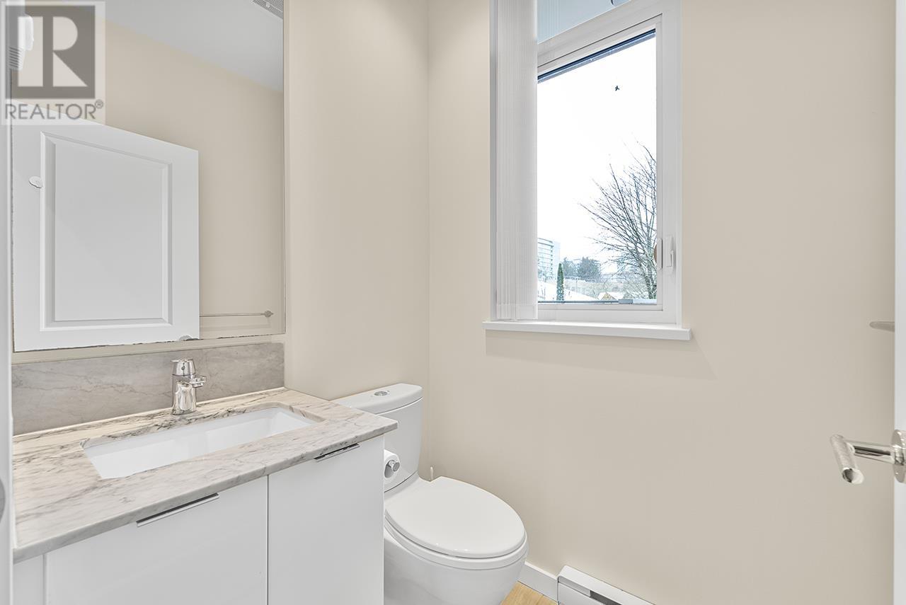 Listing Picture 19 of 38 : TH8 7338 GOLLNER AVENUE, Richmond / 烈治文 - 魯藝地產 Yvonne Lu Group - MLS Medallion Club Member