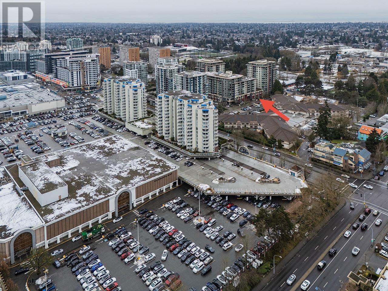 Listing Picture 6 of 38 : TH8 7338 GOLLNER AVENUE, Richmond / 烈治文 - 魯藝地產 Yvonne Lu Group - MLS Medallion Club Member