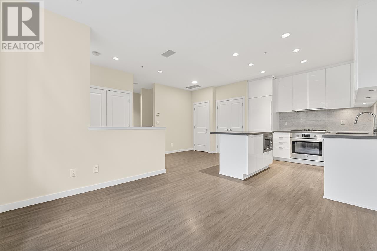 Listing Picture 15 of 38 : TH8 7338 GOLLNER AVENUE, Richmond / 烈治文 - 魯藝地產 Yvonne Lu Group - MLS Medallion Club Member