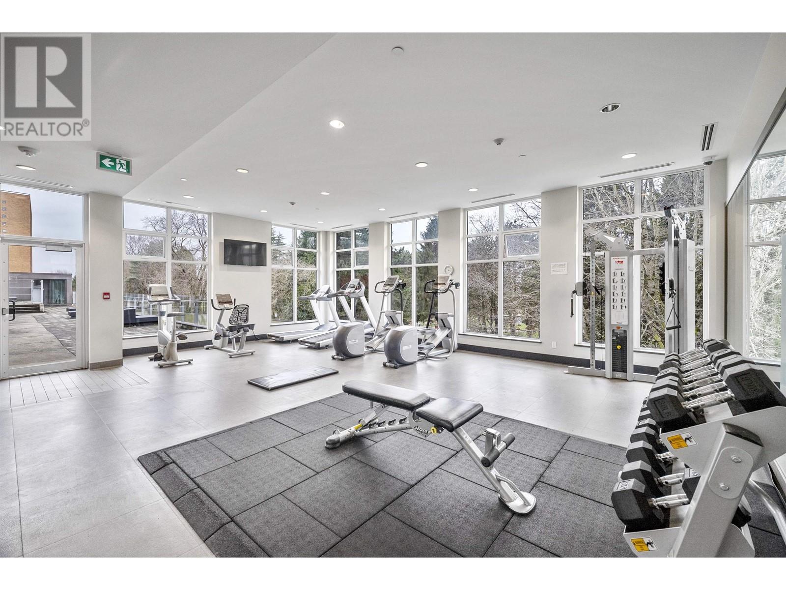 Listing Picture 36 of 40 : 907 7368 GOLLNER AVENUE, Richmond / 烈治文 - 魯藝地產 Yvonne Lu Group - MLS Medallion Club Member