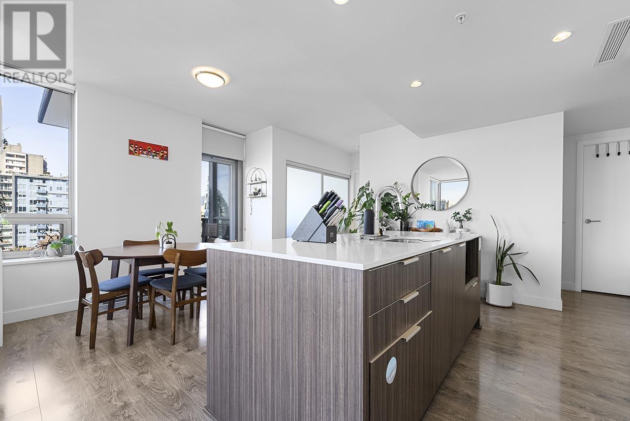 Listing Picture 14 of 38 : 1401 1308 HORNBY STREET, Vancouver / 溫哥華 - 魯藝地產 Yvonne Lu Group - MLS Medallion Club Member