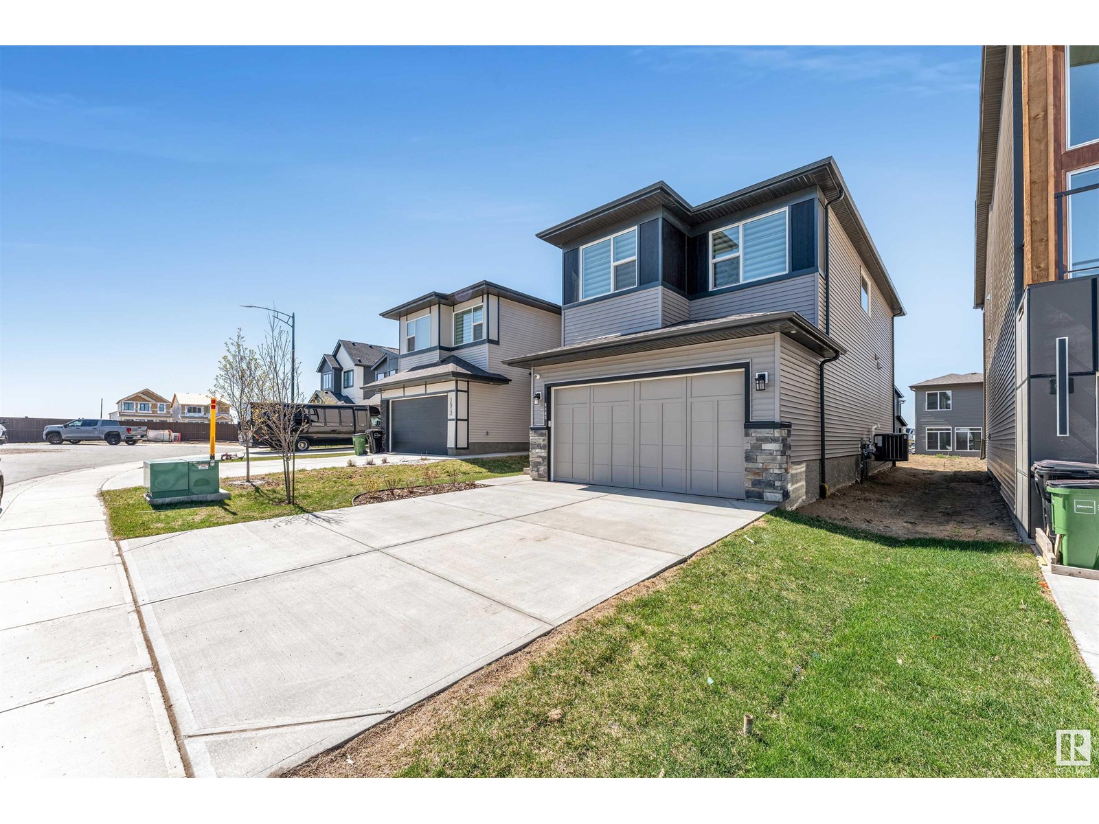 1510 Podersky Pl Sw Sw, Edmonton, Alberta  T6W 4W4 - Photo 2 - E4434975