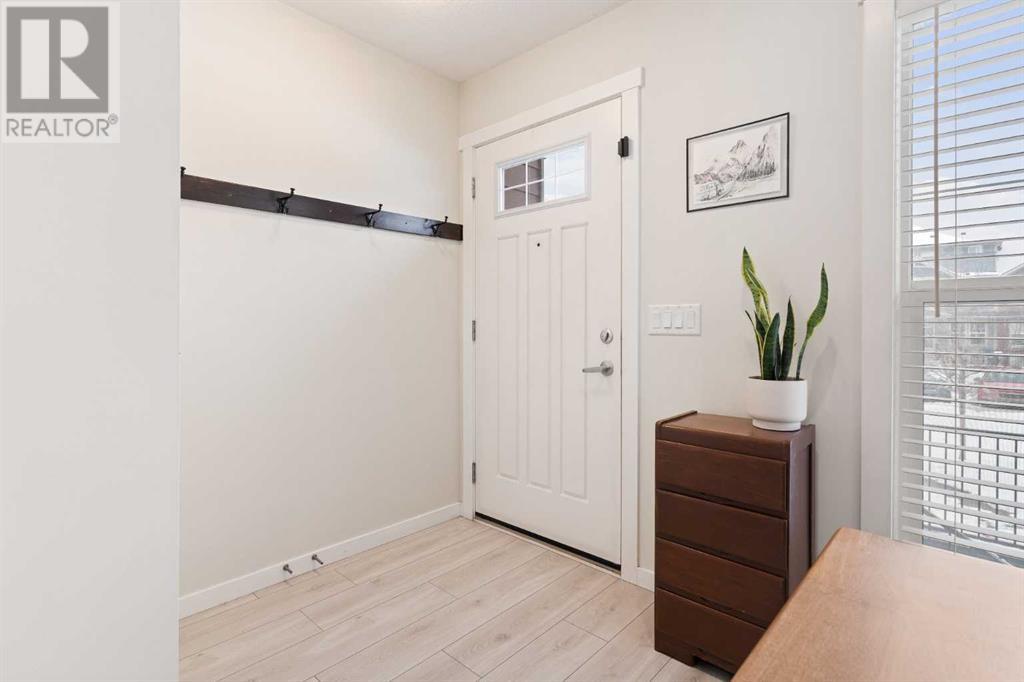 Property at 106 Cranbrook Square SE image 3