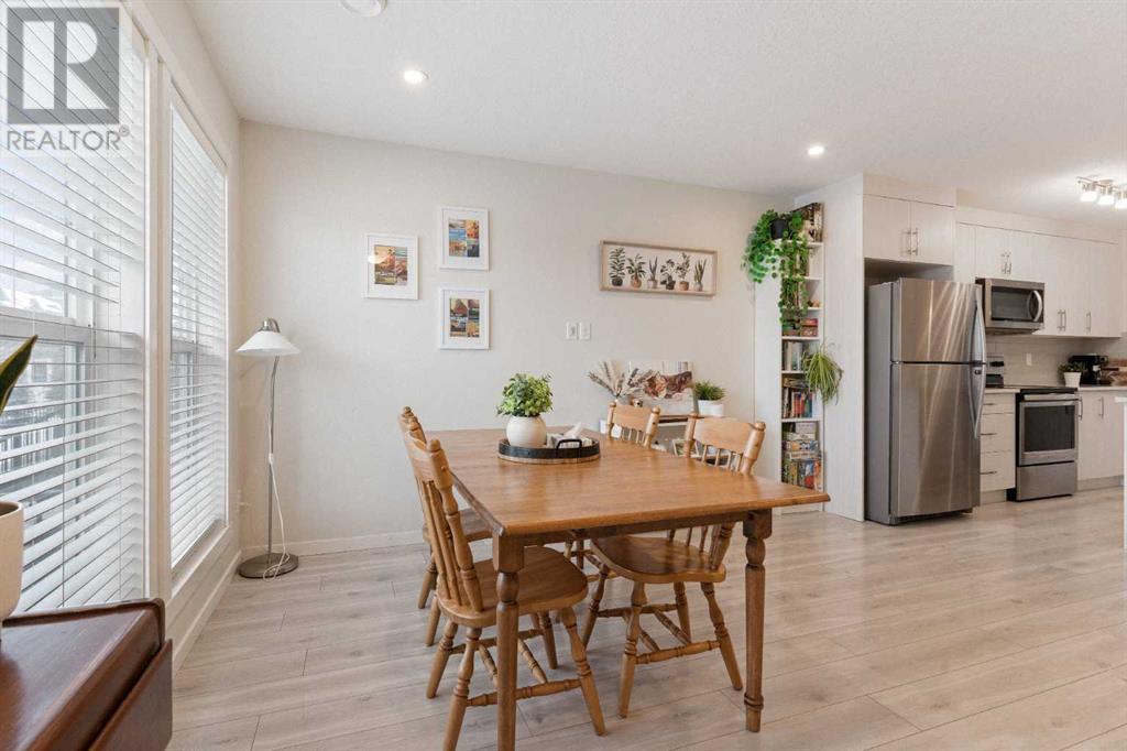 Property at 106 Cranbrook Square SE image 4