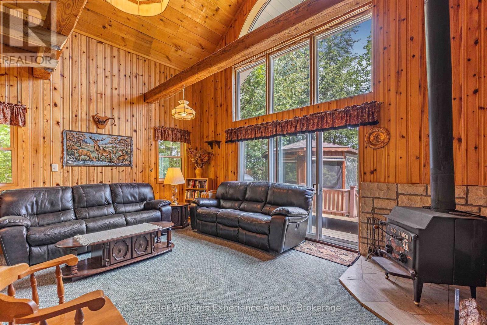 1077 Friendship Lane, Algonquin Highlands, Ontario  K0M 1J2 - Photo 13 - X12132653