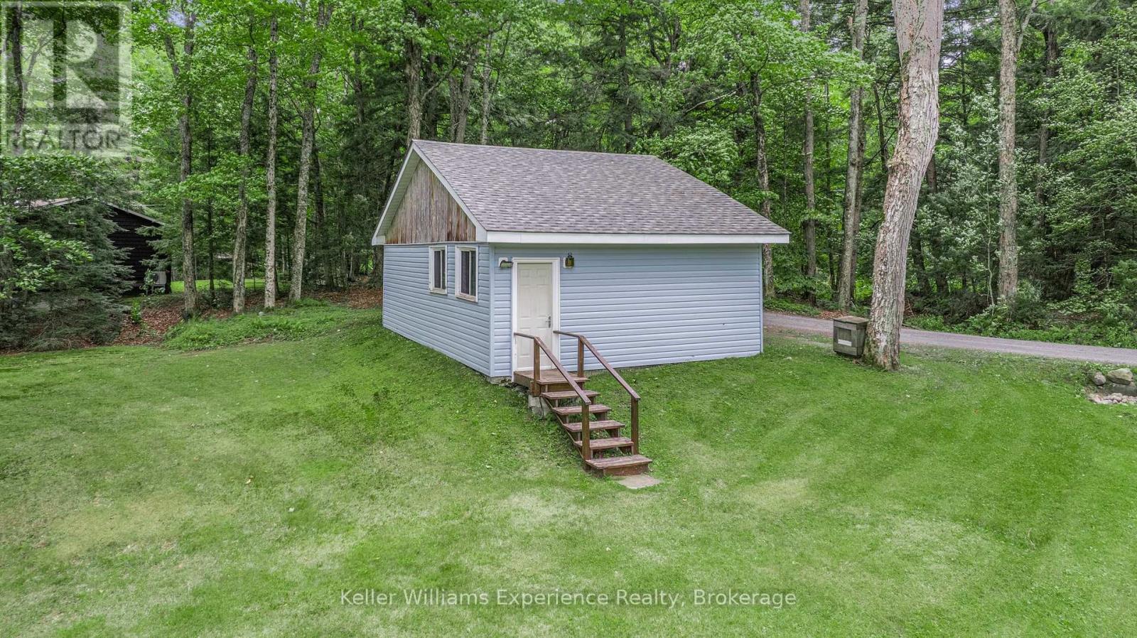 1181 Staunton (Pvt) Road, Bracebridge, Ontario  P1L 1X3 - Photo 21 - X12132654