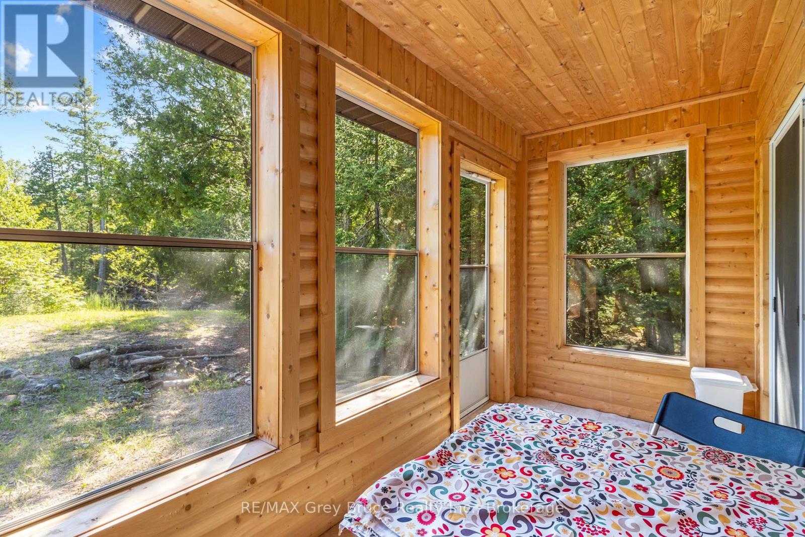 6053 Highway 6, Northern Bruce Peninsula, Ontario  N0H 2R0 - Photo 13 - X12132660