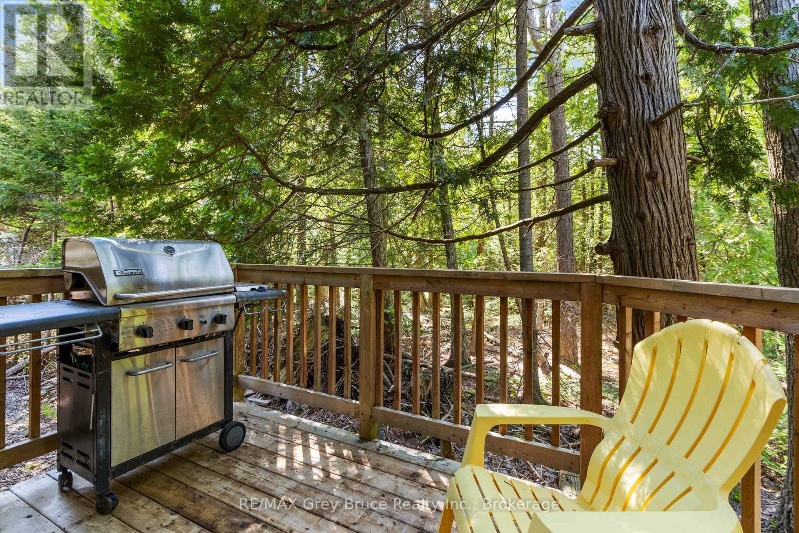 6053 Highway 6, Northern Bruce Peninsula, Ontario  N0H 2R0 - Photo 9 - X12132660