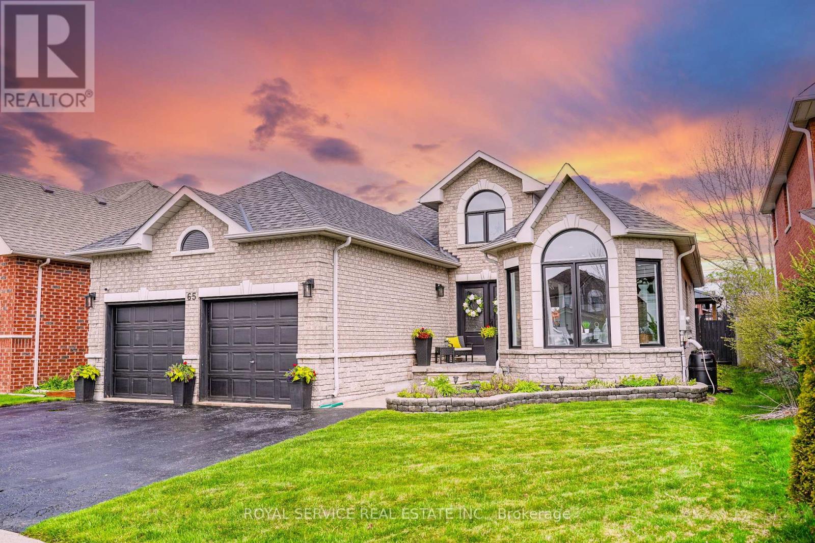 Property at 65 WELDRICK CRESCENT image 1